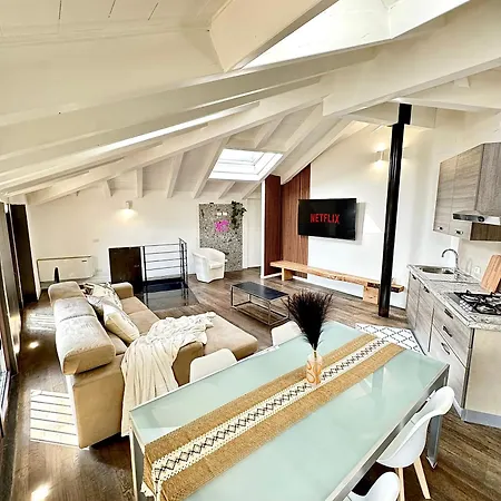 Bridge Apt. Garage - Netflix - Wifi * Brescia