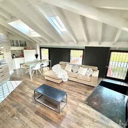 Apartment Bridge Apt. Garage - Netflix - Wifi Brescia